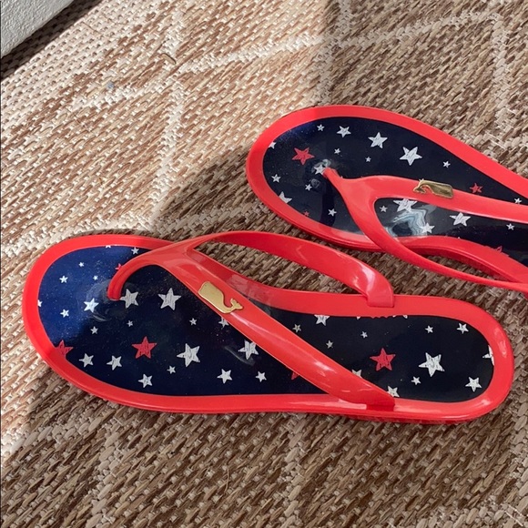 Vineyard vines flip flops - Picture 2 of 4